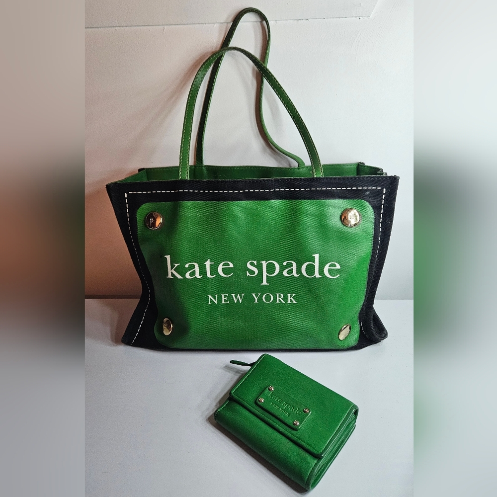 kate spade Green and Black Tote W Wallet